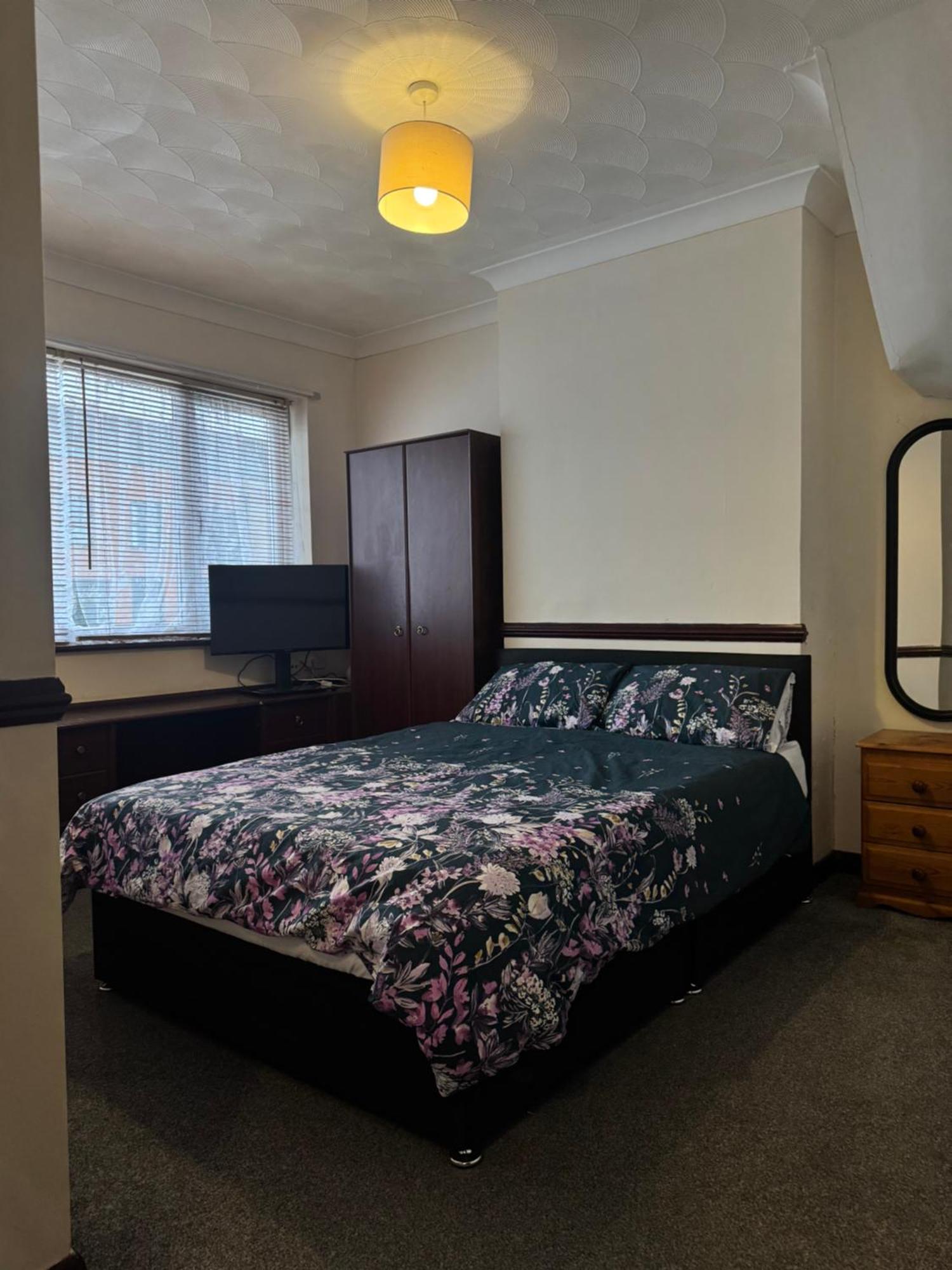 Jxb Homes - Lovely And Spacious Rooms Cliftonville Ngoại thất bức ảnh